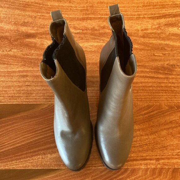 Odelle Sydney Women's booties size 9.5 Smoke Brown MSRP $348 - Picture 7 of 11